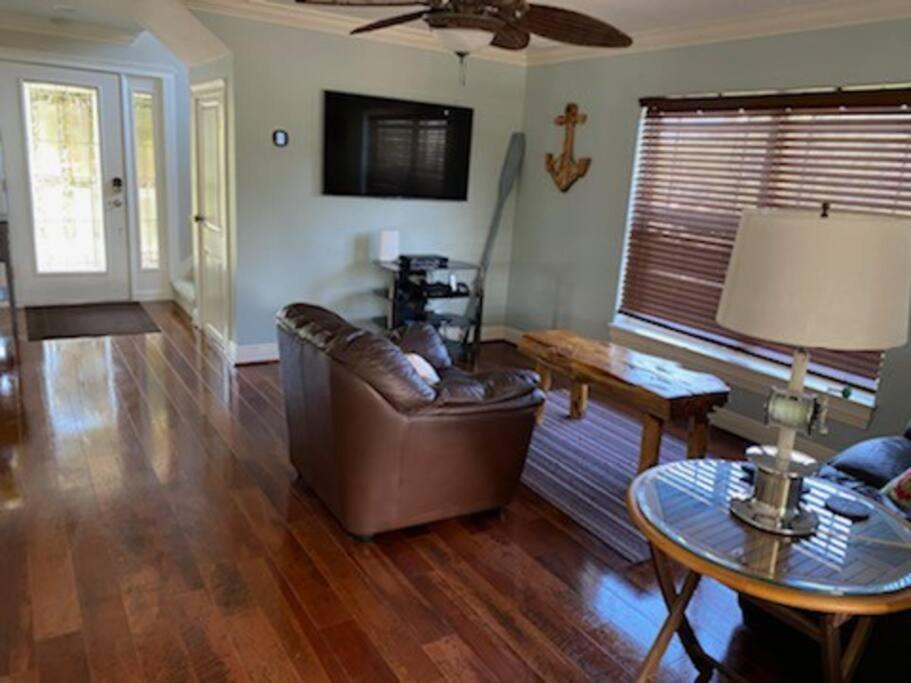 4Br Private Dock, Warm Spring Canal, Kayaks, Canoe 허드슨 외부 사진