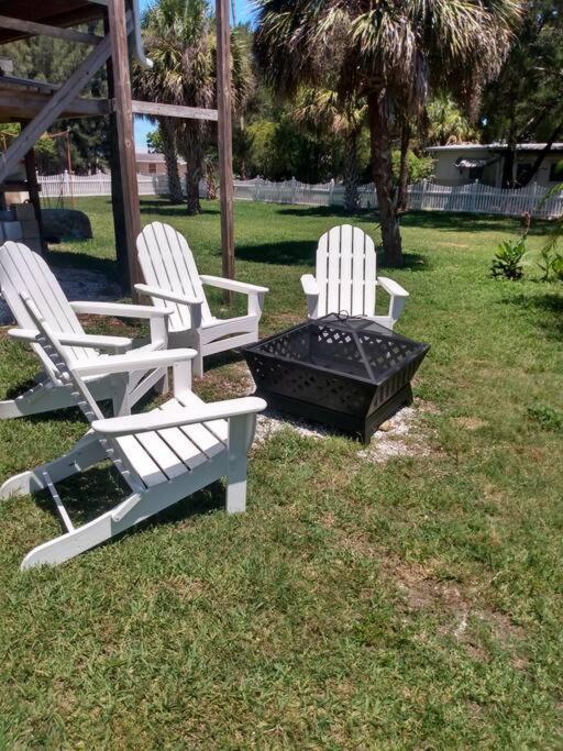 4Br Private Dock, Warm Spring Canal, Kayaks, Canoe 허드슨 외부 사진